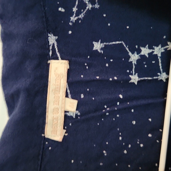 Next to Nothing Medium crop blouse stars - Picture 3 of 8